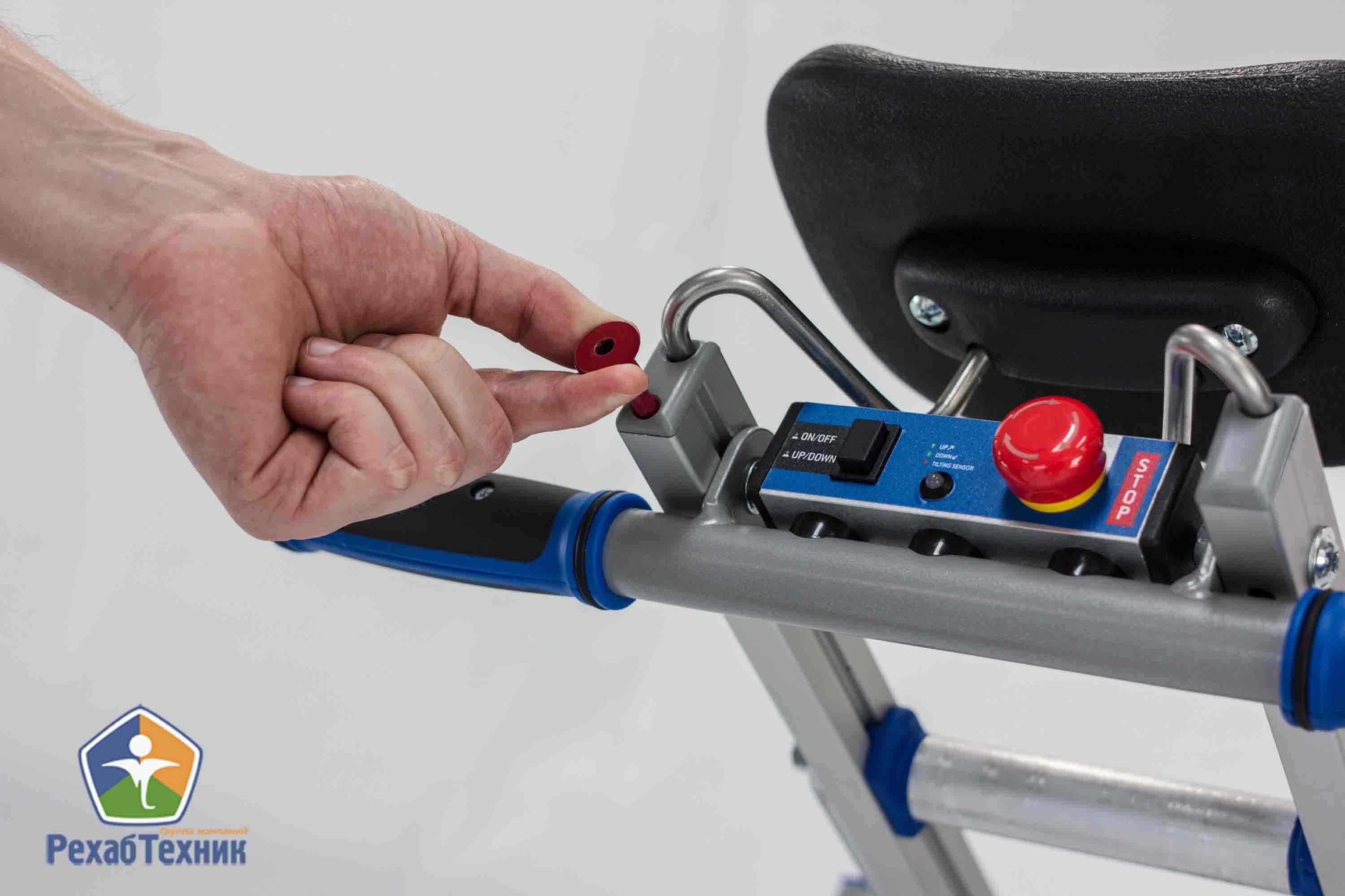 Мобильный лестничный подъемник для инвалидов PTR 160 SANO купить в OrtoMir24